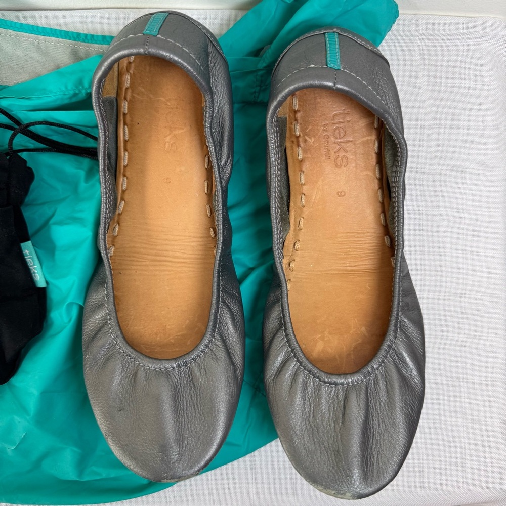Tieks Silver Ballet Flats Metallic Office Party Wedding Event Summer 0043 - Picture 14 of 17